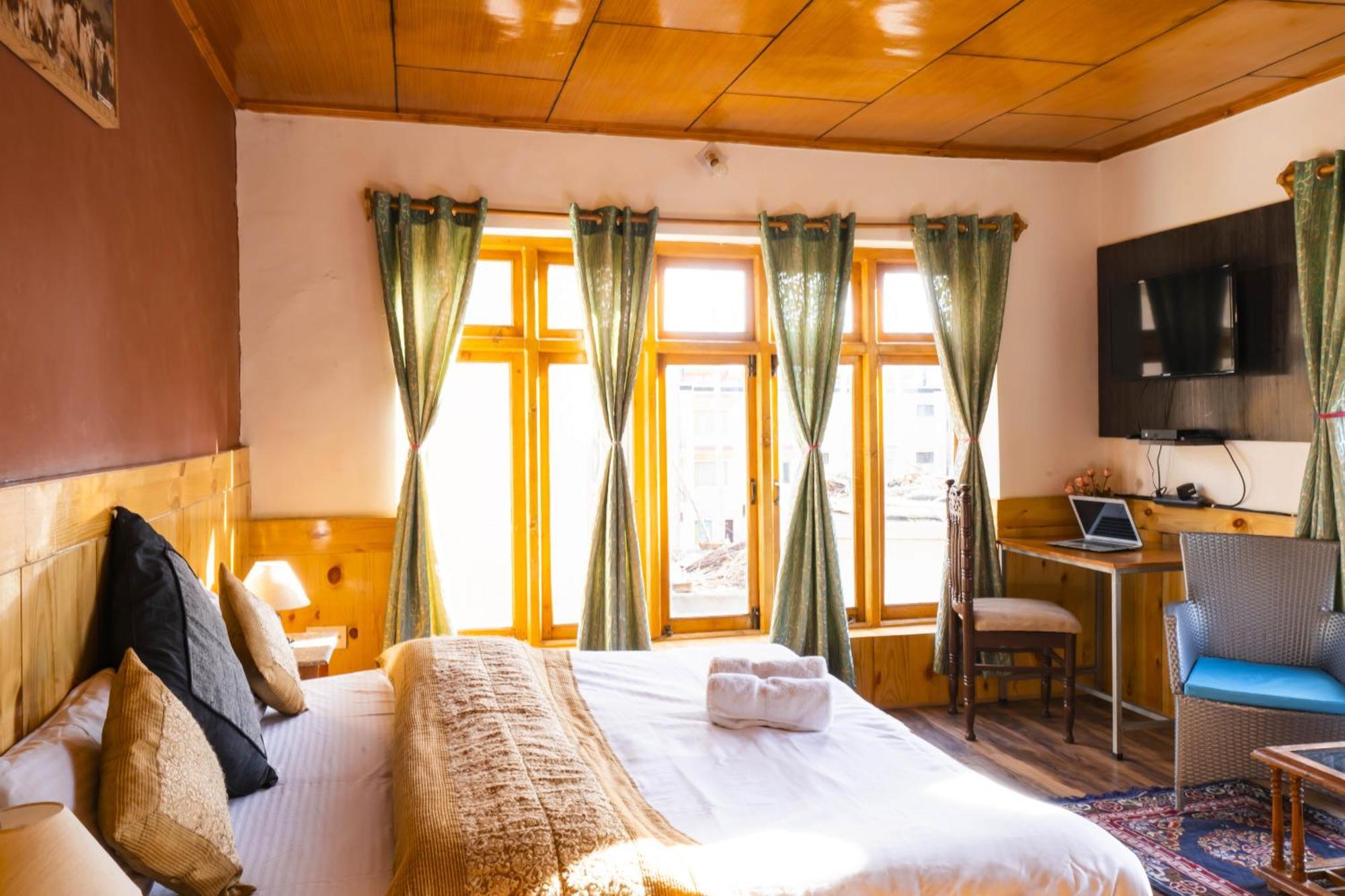 Rainbow Holiday Home Лех Экстерьер фото