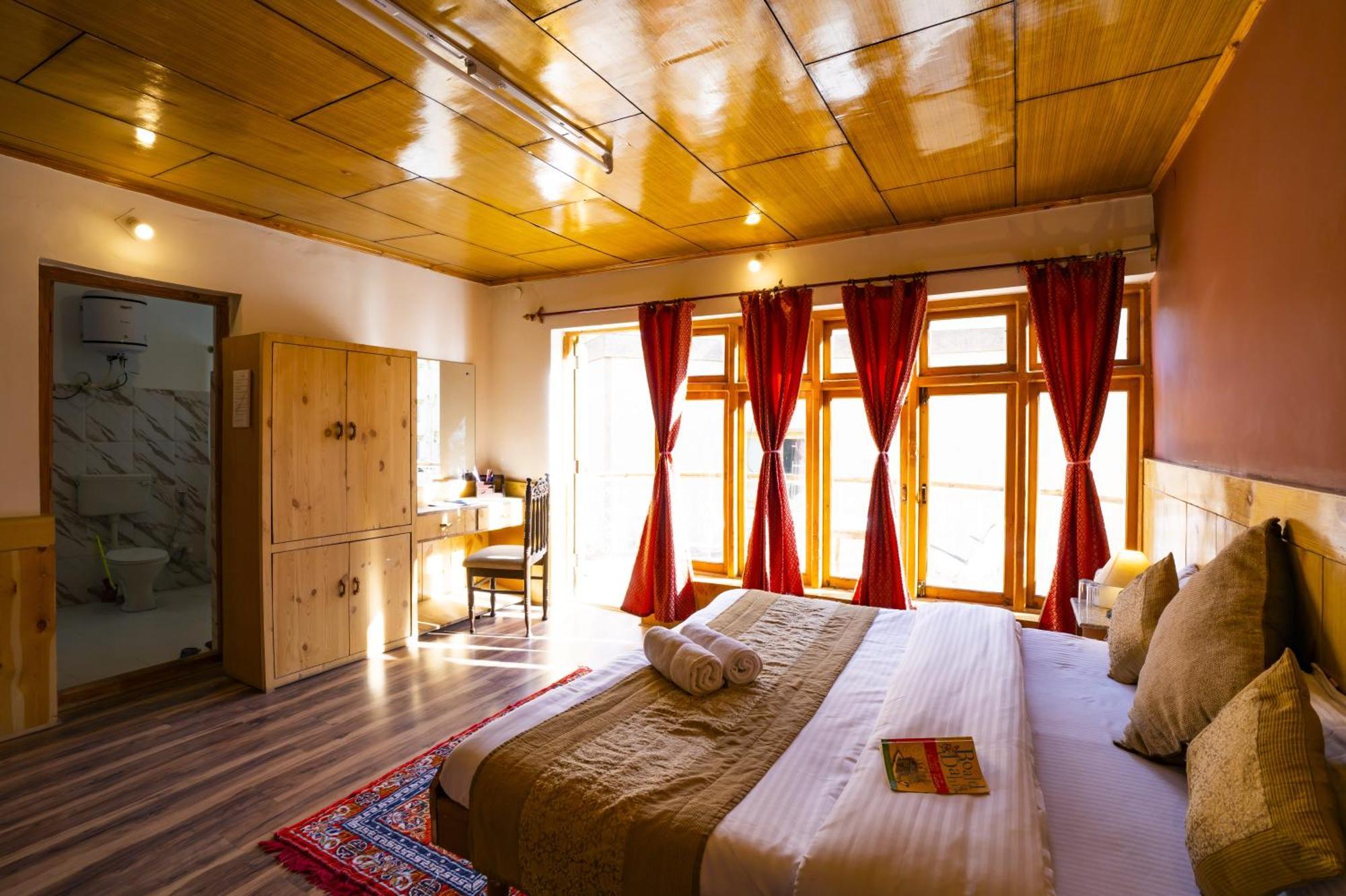 Rainbow Holiday Home Лех Экстерьер фото